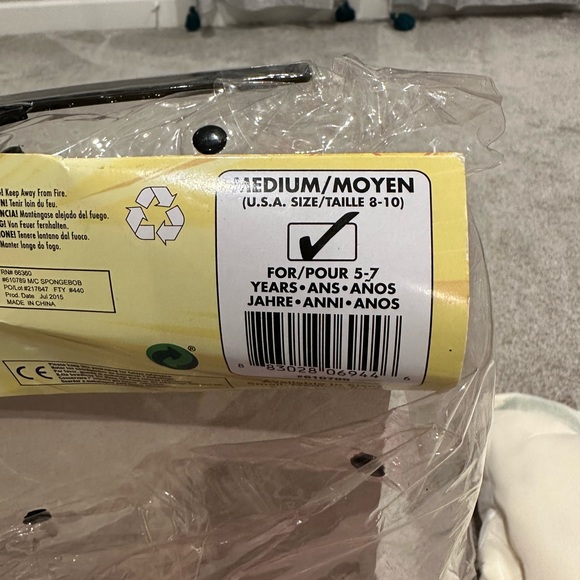 EUC SpongeBob SquarePants Movie Muscle Halloween Costume Size 6 7 8 10 Small Med - Picture 4 of 9